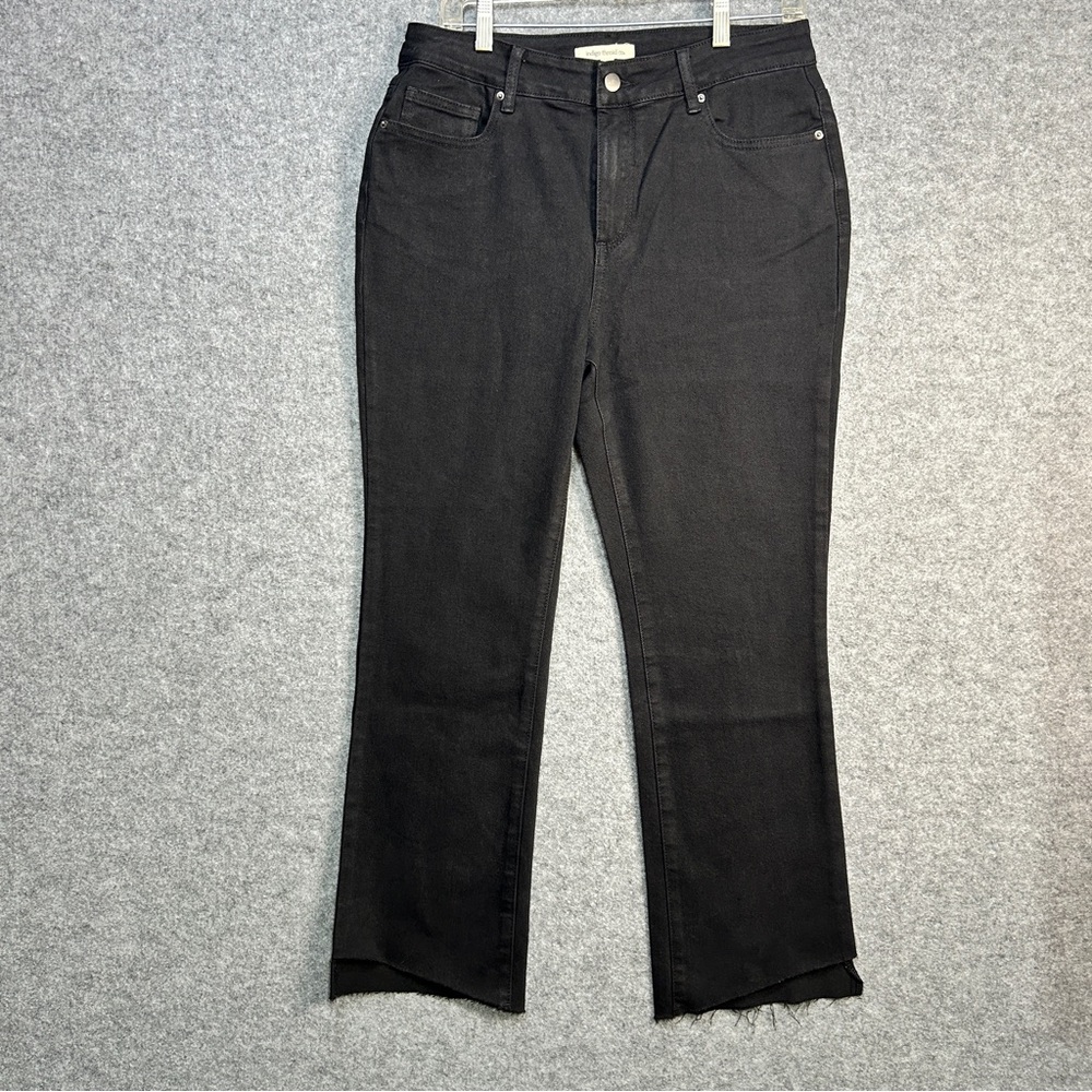 Indigo Thread Women’s 10 Black Straight Leg High-Rise Raw Hem Jeans Casual New